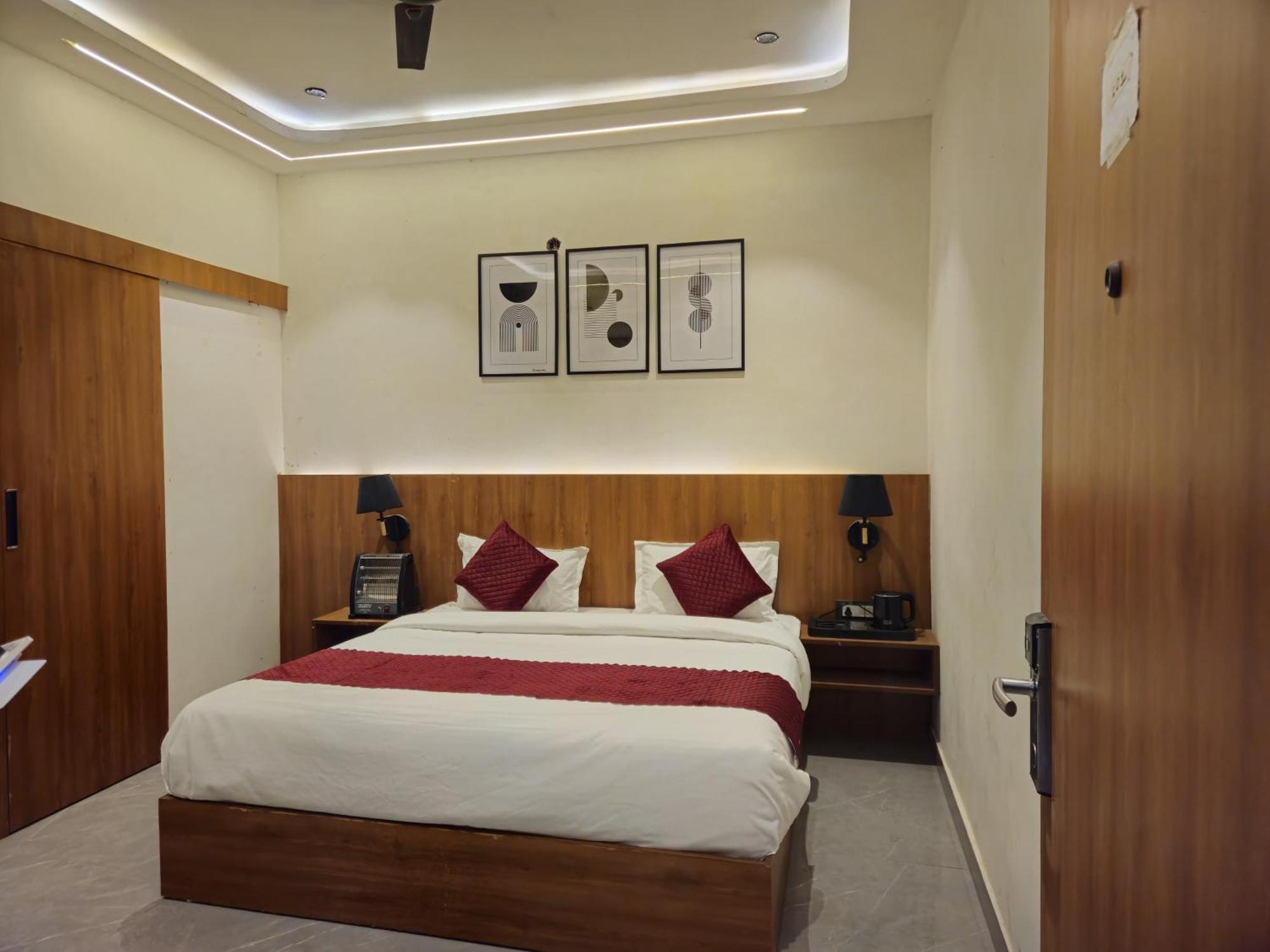 Hotel Royal Orchid Aligarh Luaran gambar