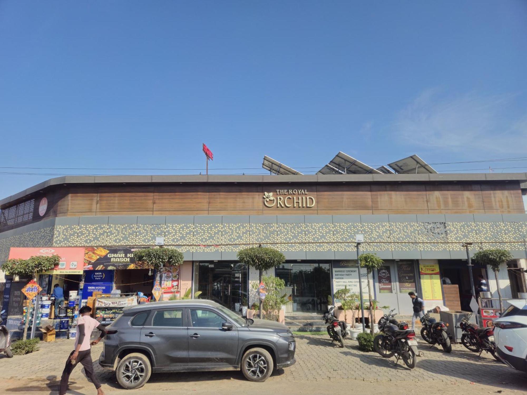 Hotel Royal Orchid Aligarh Luaran gambar