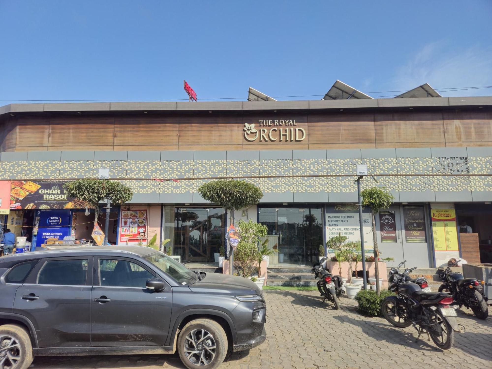Hotel Royal Orchid Aligarh Luaran gambar