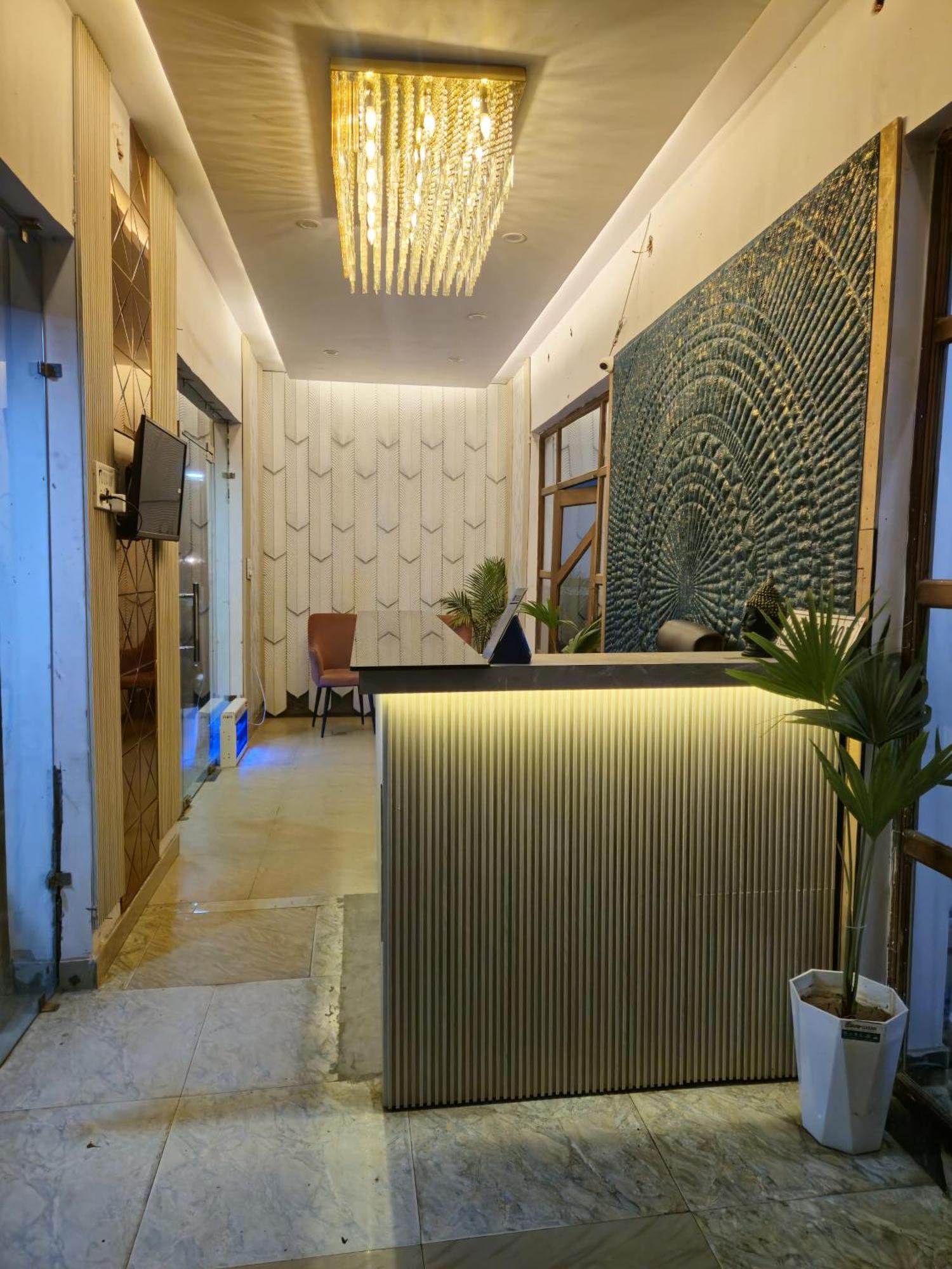 Hotel Royal Orchid Aligarh Luaran gambar